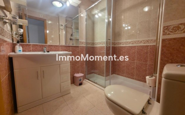 Resale - Apartment - Torrevieja - Torrevieja Centro