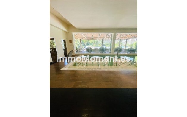 Resale - Apartment - Benahavís - Benahavís Centro