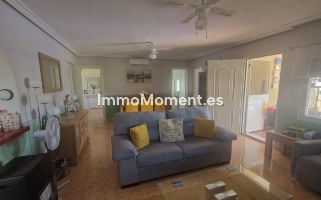 Bestaande woning - Vrijstaande villa - Catral - Catral Centro