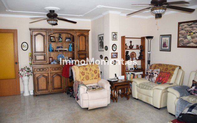 Resale - Apartment - Fuengirola - Fuengirola Centro