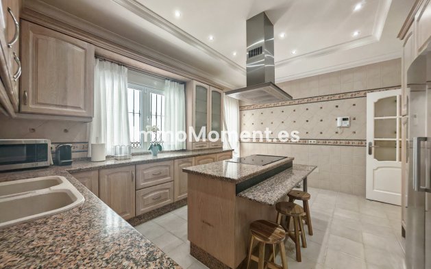 Bestaande woning - Vrijstaande villa - Marbella - Elviria