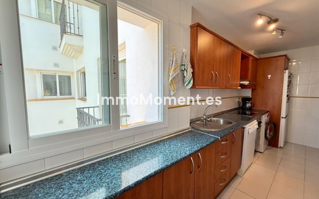 Resale - Apartment - Manilva