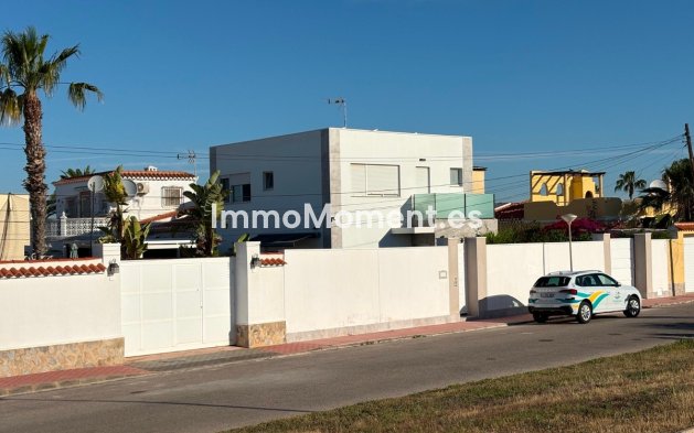 Revente - Villa individuelle - Torrevieja - Torrevieja Centro