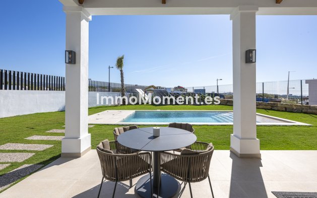 Revente - Villa individuelle - Estepona  - Estepona Centro