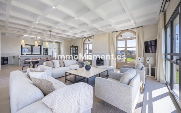 Revente - Villa individuelle - Estepona  - Estepona Centro