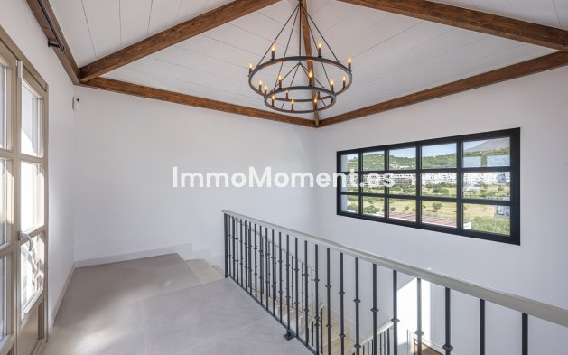 Revente - Villa individuelle - Estepona  - Estepona Centro
