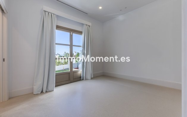 Revente - Villa individuelle - Estepona  - Estepona Centro