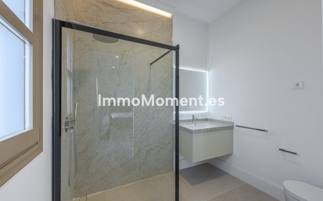 Revente - Villa individuelle - Estepona  - Estepona Centro