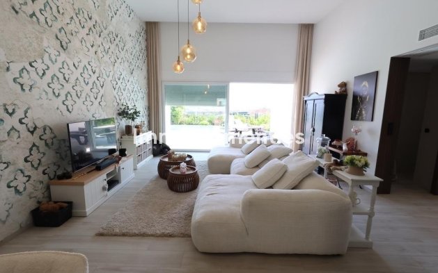 Reventa - Villa independiente - Algorfa - Algorfa Centro