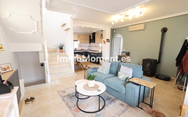 Reventa - Villa independiente - San Miguel de Salinas - San Miguel de Salinas Centro
