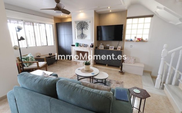 Reventa - Villa independiente - San Miguel de Salinas - San Miguel de Salinas Centro