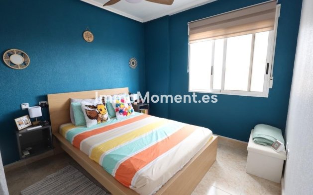 Reventa - Villa independiente - San Miguel de Salinas - San Miguel de Salinas Centro