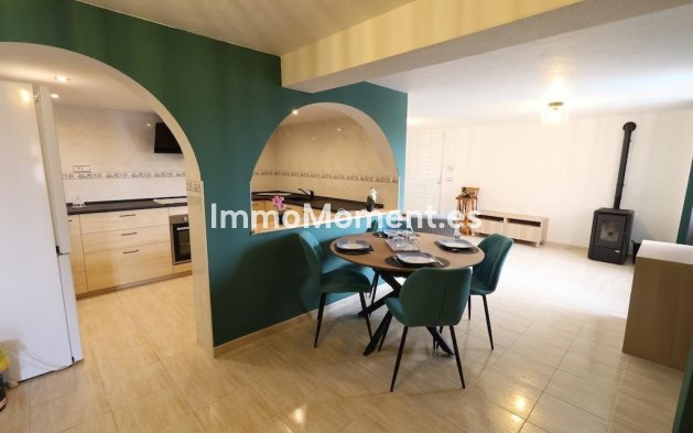 Reventa - Villa independiente - San Miguel de Salinas - San Miguel de Salinas Centro