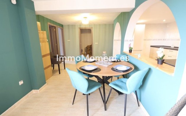 Reventa - Villa independiente - San Miguel de Salinas - San Miguel de Salinas Centro