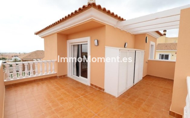 Reventa - Villa independiente - San Miguel de Salinas - San Miguel de Salinas Centro