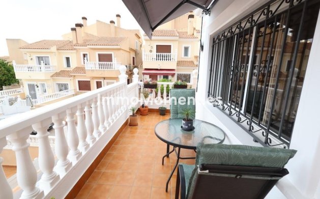 Reventa - Villa independiente - San Miguel de Salinas - San Miguel de Salinas Centro