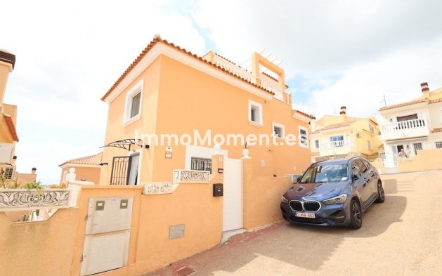 Reventa - Villa independiente - San Miguel de Salinas - San Miguel de Salinas Centro