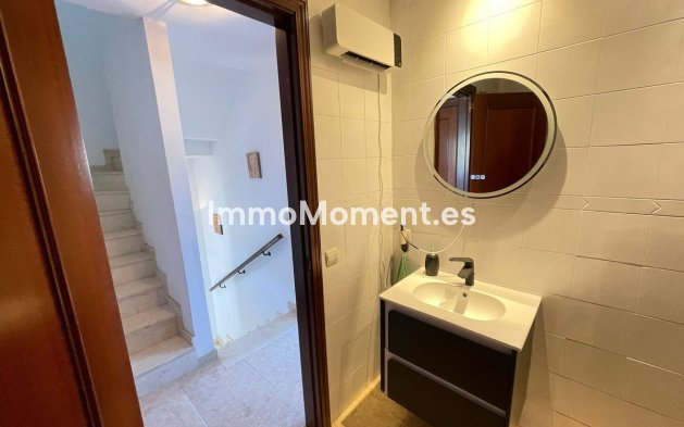 Bestaande woning - Rijtjeshuis - Estepona  - Estepona Centro