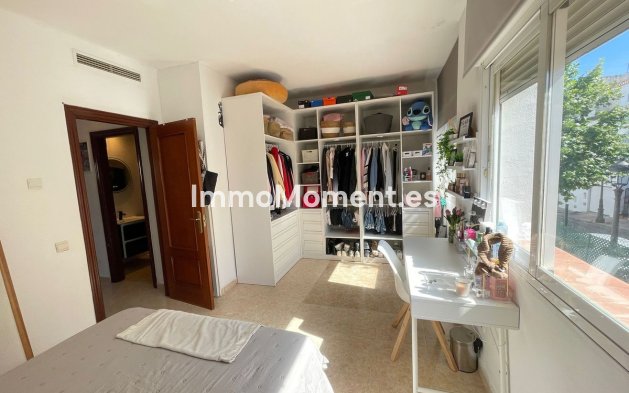 Bestaande woning - Rijtjeshuis - Estepona  - Estepona Centro