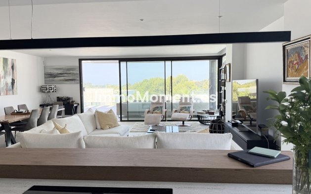 Resale - Apartment - Marbella - Santa Clara