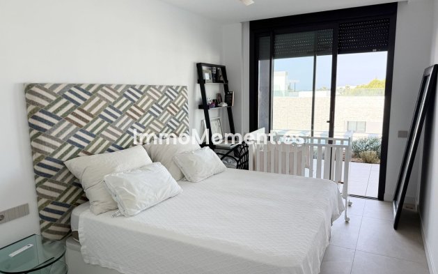 Resale - Apartment - Marbella - Santa Clara