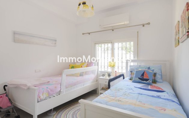 Reventa - Villa independiente - Mijas - Valtocado