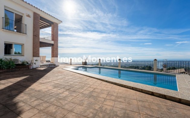 Reventa - Villa independiente - Mijas - Mijas Centro