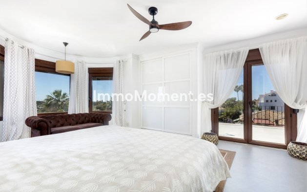 Wiederverkauf - Freistehende Villa - Estepona  - Estepona Centro