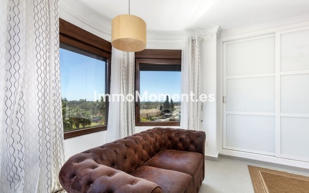 Wiederverkauf - Freistehende Villa - Estepona  - Estepona Centro