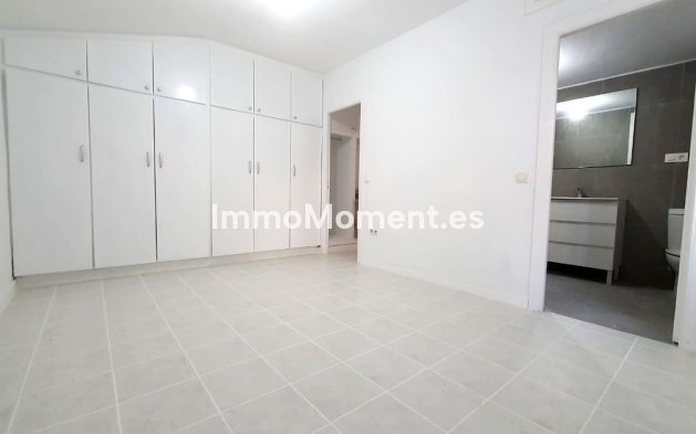 Reventa - Villa independiente - Fuengirola - Fuengirola Centro