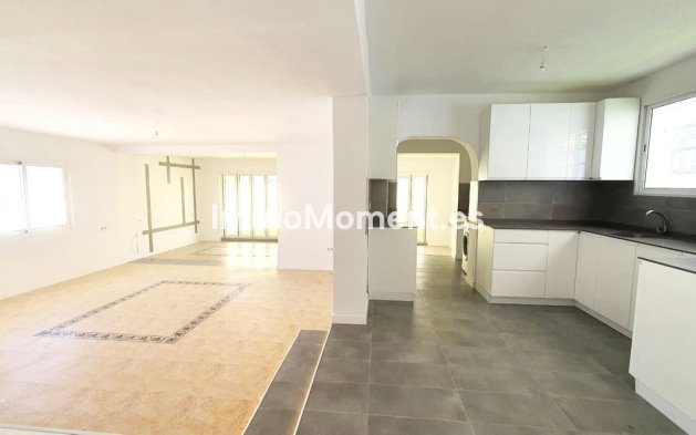 Reventa - Villa independiente - Fuengirola - Fuengirola Centro