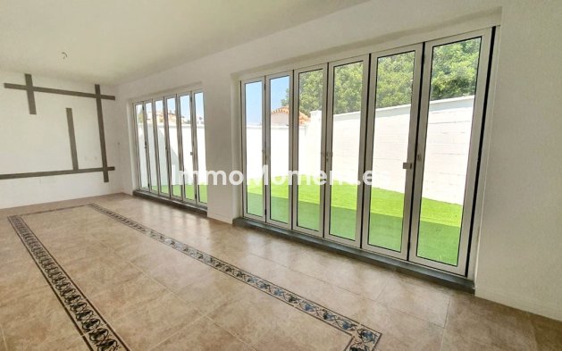 Reventa - Villa independiente - Fuengirola - Fuengirola Centro