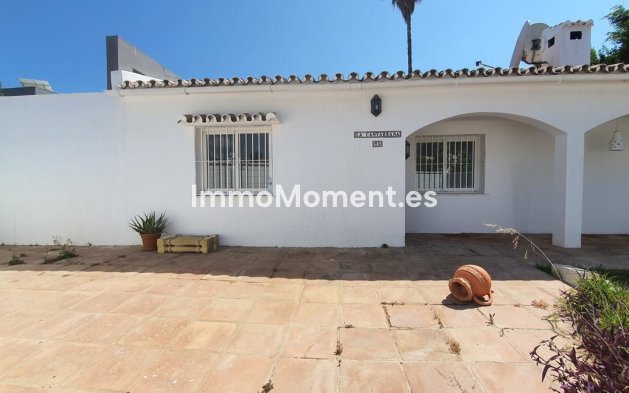 Reventa - Villa independiente - Fuengirola - Fuengirola Centro