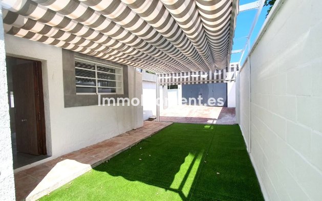 Reventa - Villa independiente - Fuengirola - Fuengirola Centro