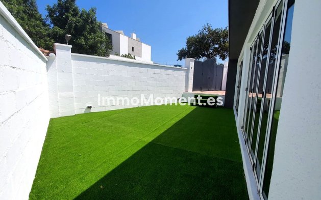 Reventa - Villa independiente - Fuengirola - Fuengirola Centro