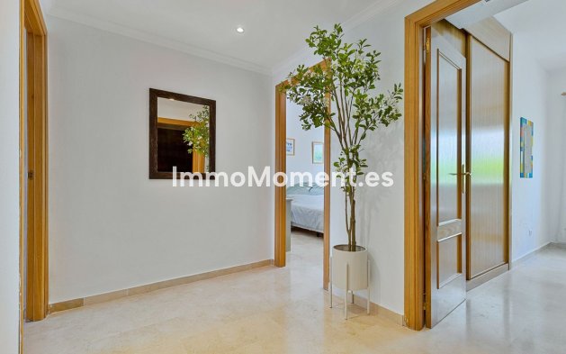 Revente - Appartement - Estepona  - Estepona Centro