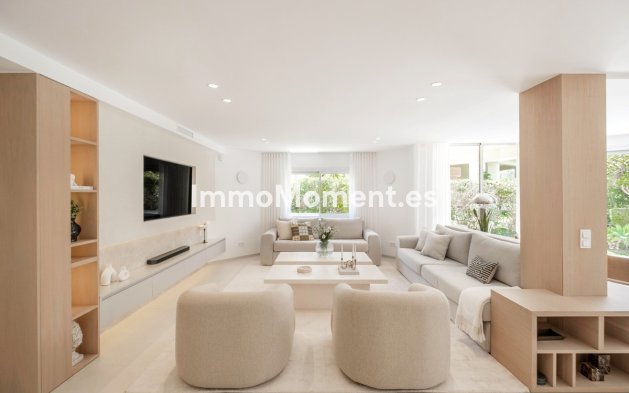 Resale - Detached villa - Benahavís - La Quinta