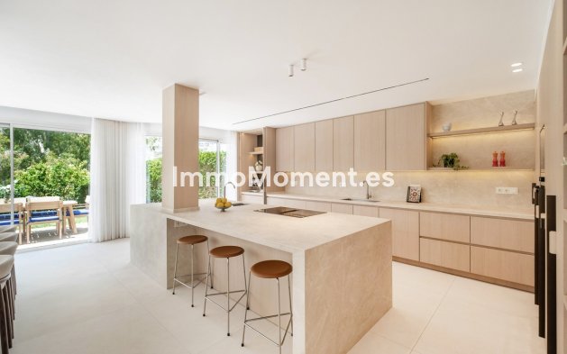 Resale - Detached villa - Benahavís - La Quinta