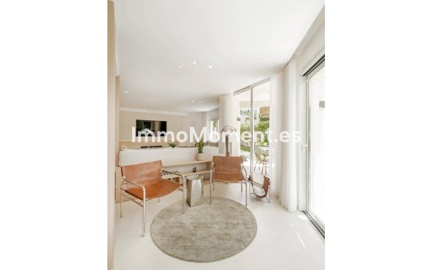 Resale - Detached villa - Benahavís - La Quinta