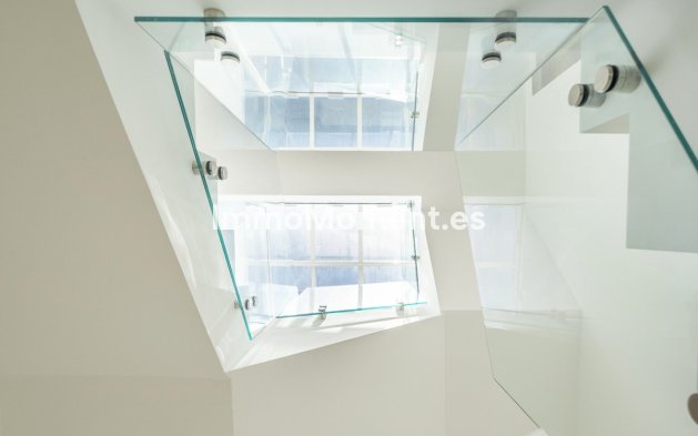 Resale - Detached villa - Benahavís - La Quinta
