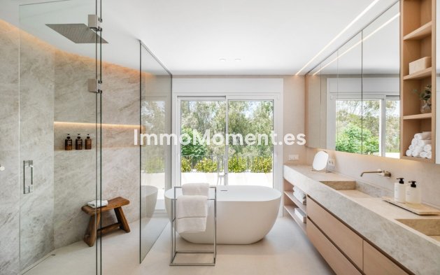 Resale - Detached villa - Benahavís - La Quinta