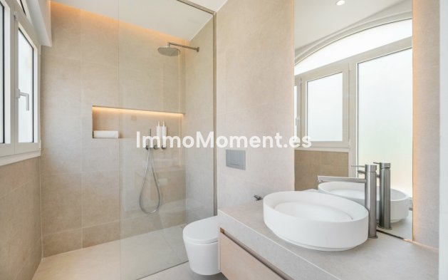 Resale - Detached villa - Benahavís - La Quinta
