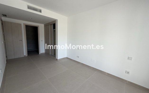 Resale - Apartment - Manilva - La Duquesa