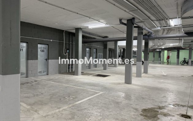 Resale - Apartment - Manilva - La Duquesa