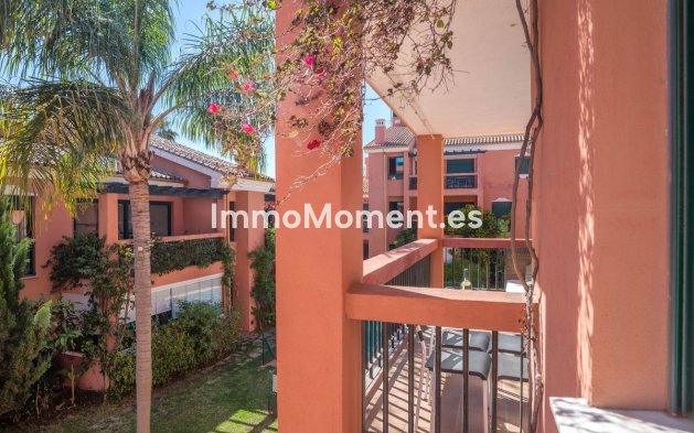 Resale - Apartment - Marbella - Marbesa