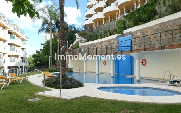 Resale - Apartment - Marbella - Nueva Andalucía