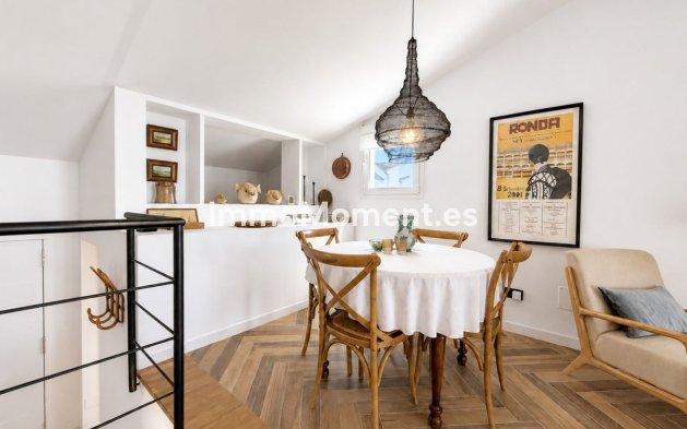 Bestaande woning - Rijtjeshuis - Estepona  - Estepona Centro
