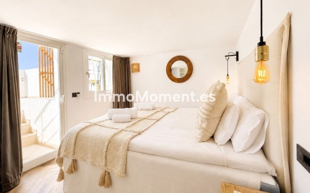 Bestaande woning - Rijtjeshuis - Estepona  - Estepona Centro