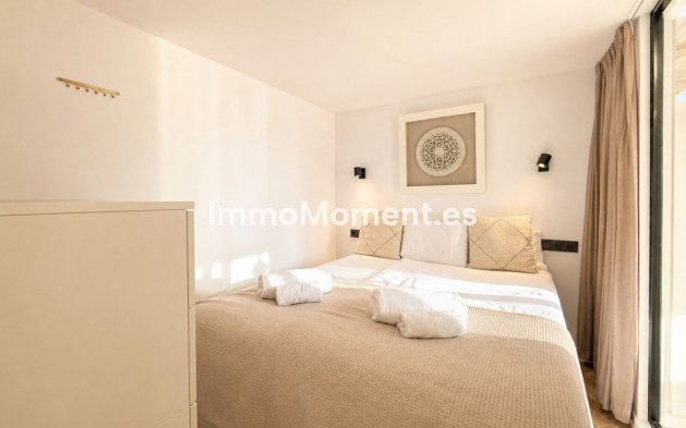 Bestaande woning - Rijtjeshuis - Estepona  - Estepona Centro