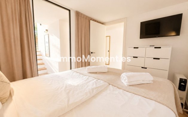 Bestaande woning - Rijtjeshuis - Estepona  - Estepona Centro